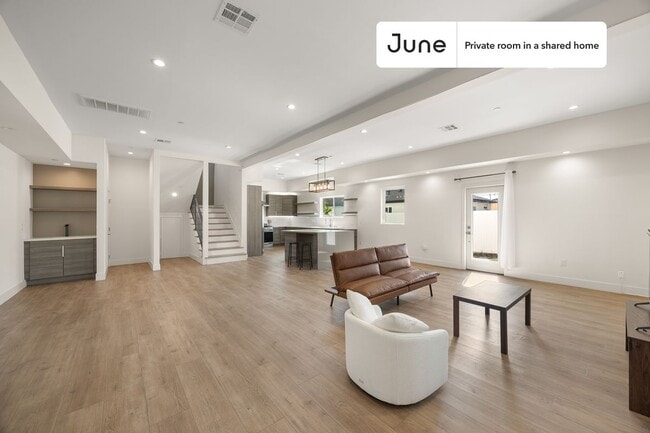 Photo - Room in Shared 4 bed/4 bath home Unit B