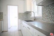 Photo - 1154 N Virgil Ave Unit #2