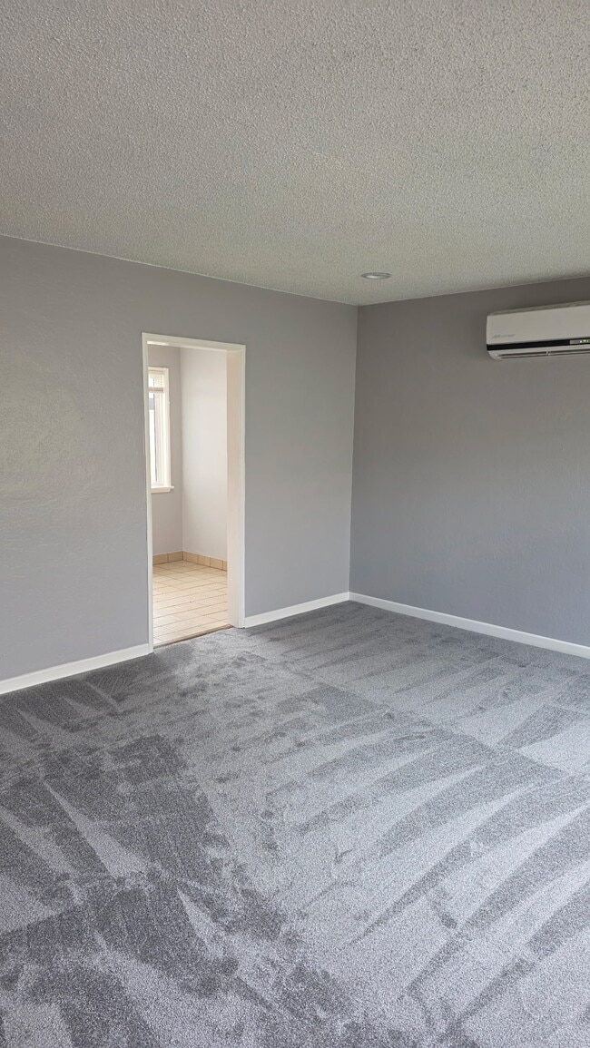 Photo - 17030 Woodruff Ave Unit 17030