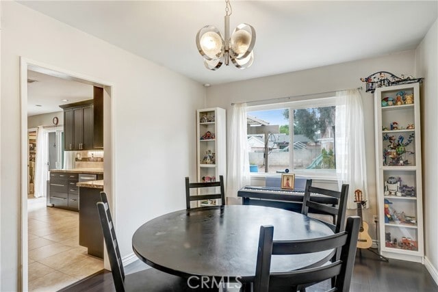 Photo - 10037 Mason Ave