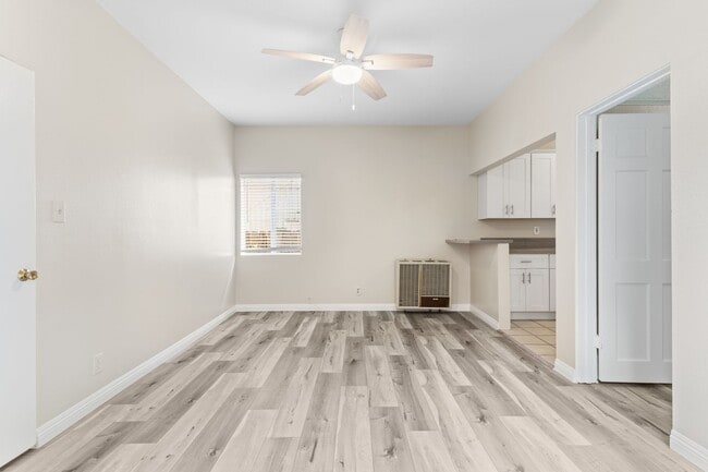 Photo - 119 Orange Ave Unit 06