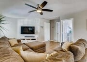 Photo - 6325 Morlan St
