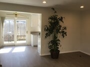 Dine-in area photo 2 - 631 S Glassell St Townhome