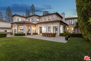 Photo - 706 N Crescent Dr House