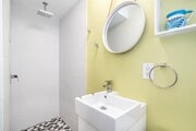 Photo - 702 Angelus Pl