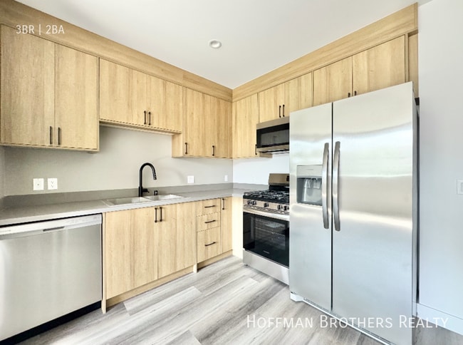 Photo - 10806 Blix St Unit 302