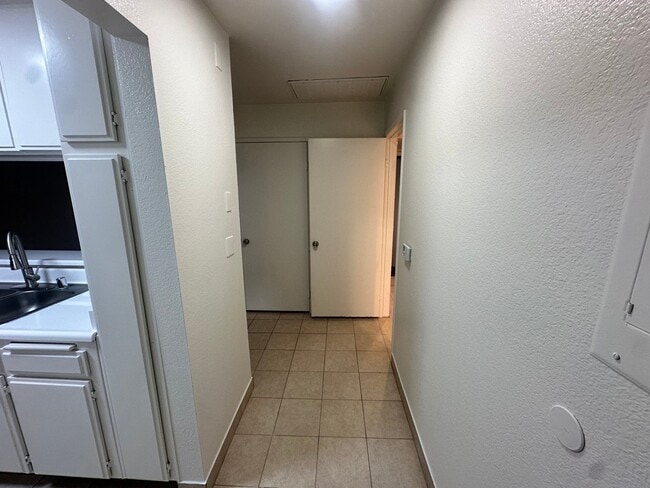 Photo - 7040 Haskell Ave Unit 311