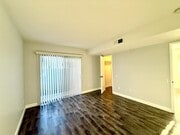 Photo - CASA VERDE - One Bedroom - Unfurnished - Long Term Unit 16B1