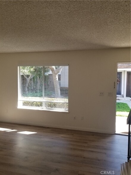 Photo - 16932 Limelight Cir Unit D