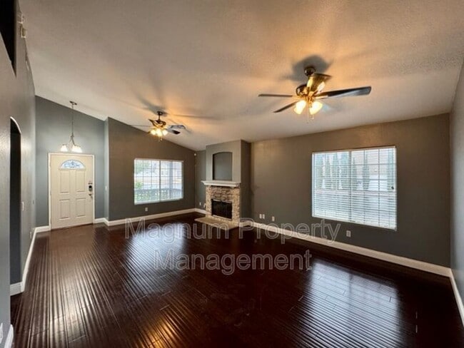 Photo - 30594 Glaspell Ct