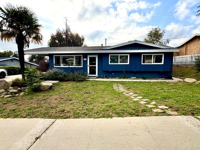 Building Photo - Charming 3 bedroom 2 bathroom house in Ventura!