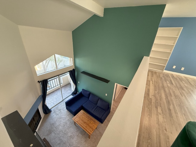 Photo - 5510 Owensmouth Ave Unit #321