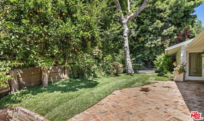 Photo - 3933 Mandeville Canyon Rd