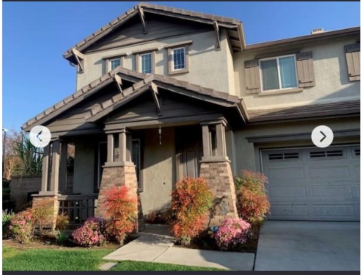 Building Photo - 2568 S Rochelle Ave