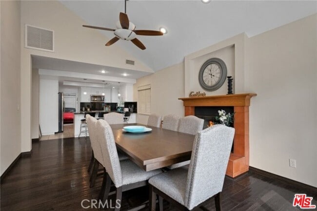 Photo - 6318 Chimineas Ave