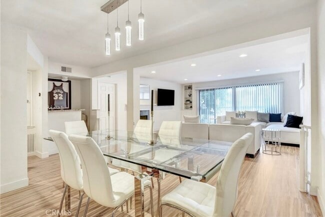 Photo - 18324 Clark St Unit 119