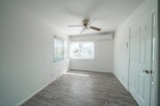 Photo - 4816 Bancroft St