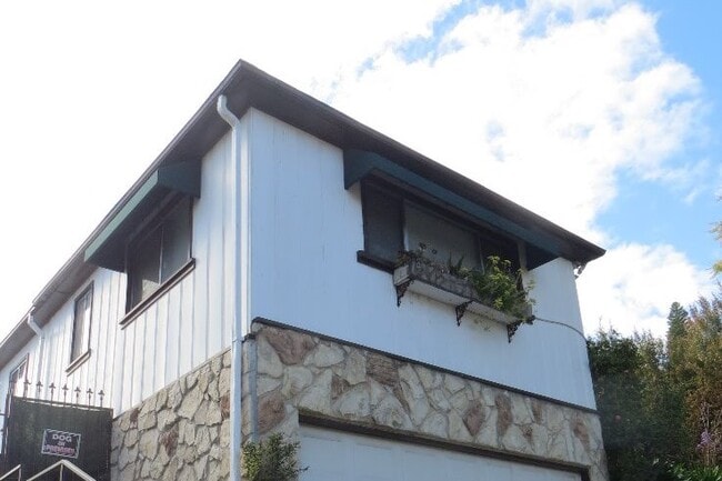 Photo - 1969 Benecia Ave Unit 1