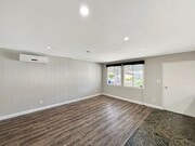 Photo - Beautiful 4B/2BA House in Clairemont w/ La...
