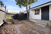 Photo - 2610 Helix St