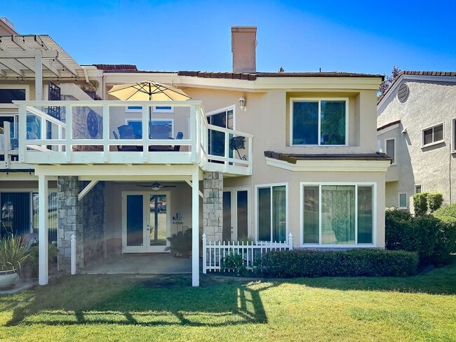 Building Photo - Bear Greek Villa Overlooking Golf Course!