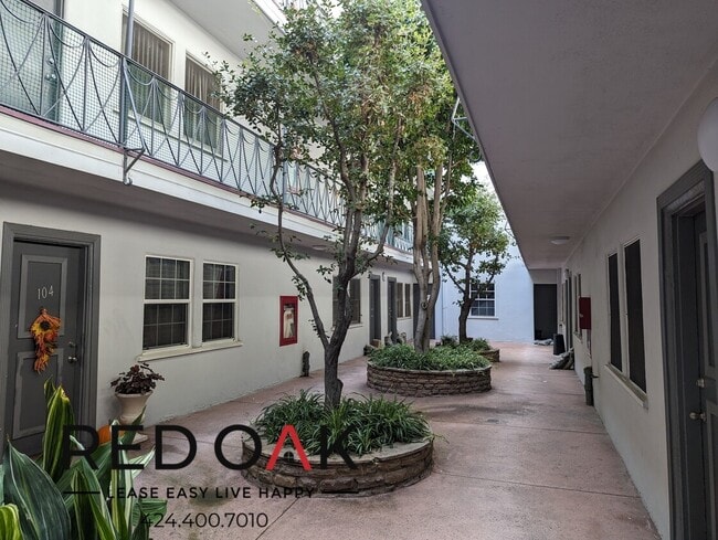 Photo - 615 N Rossmore Ave Unit 307