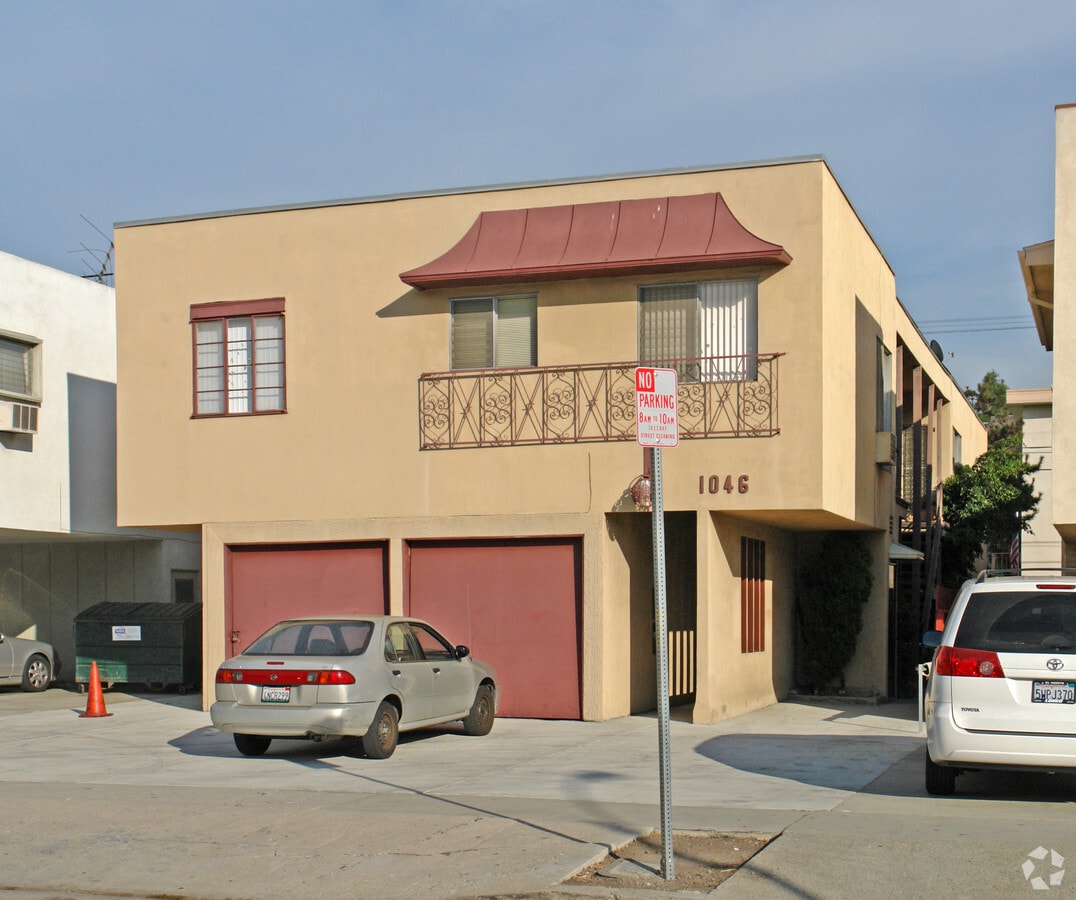 Photo - 1046 S Wooster St