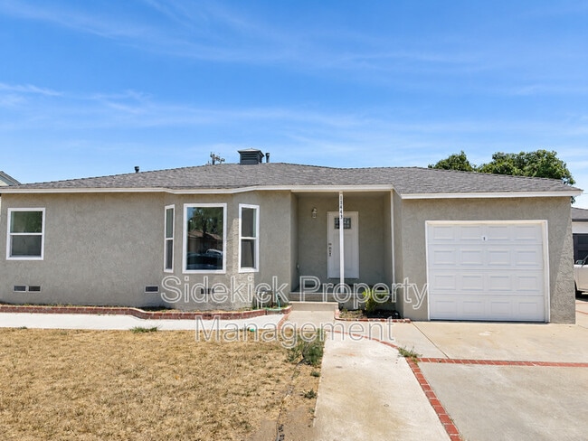 Building Photo - 11443 Dicky St