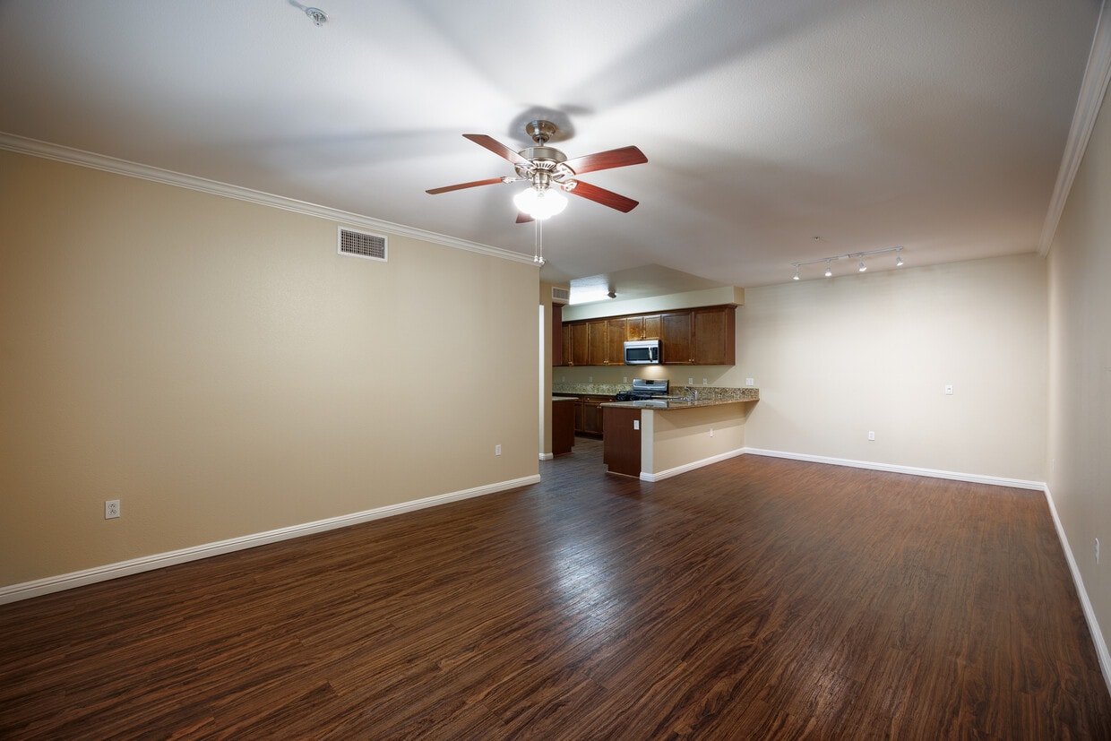 3D Tour - Rosina Vista Apartments