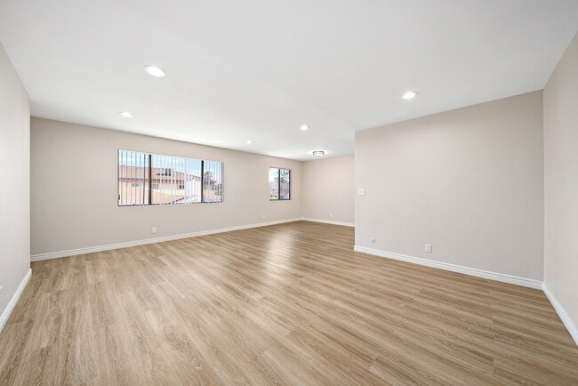 Photo - 1624 S 3rd St Unit #F