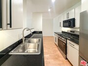 Photo - 330 S Barrington Ave Unit 309