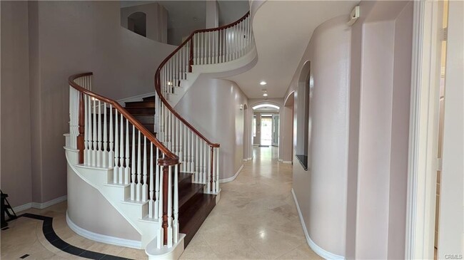 Photo - 996 N Antonio Cir