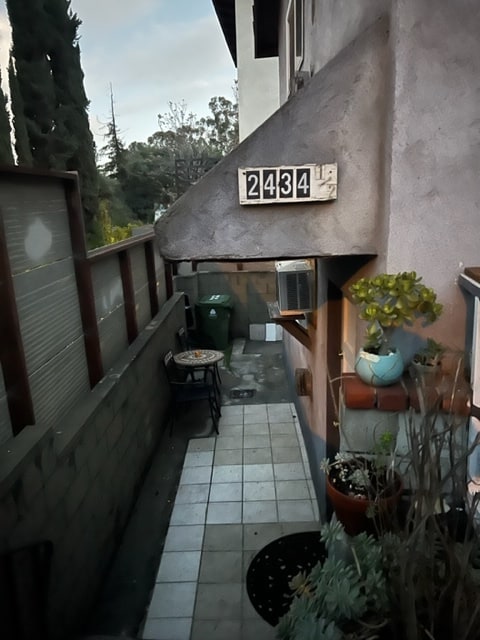 Main Entrance - 2434 Riverside Pl Unit 2434