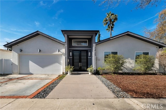 Photo - 5729 Ostrom Ave