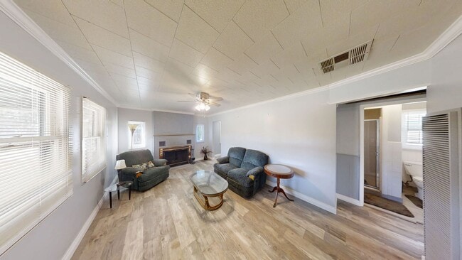 Photo - 13660 5th St