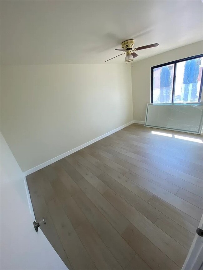 Photo - 1223 W Ave H 12