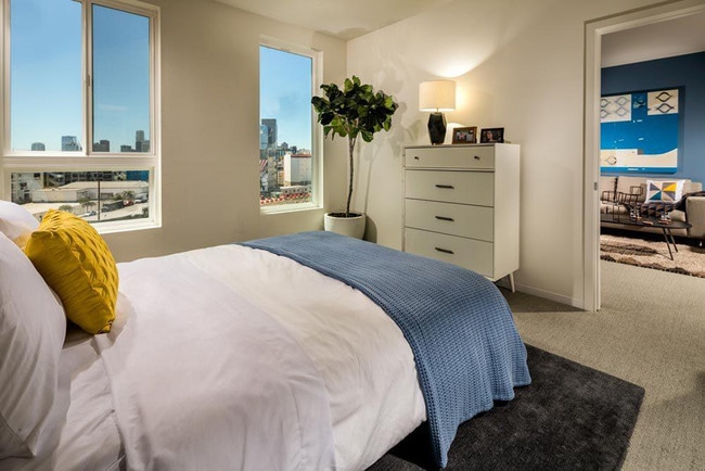 Photo - One Santa Fe