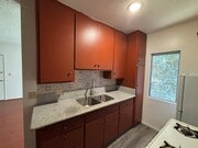 Photo - 5213 Meridian St