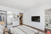 Photo - 1030 N Orange Grove Ave Unit 204
