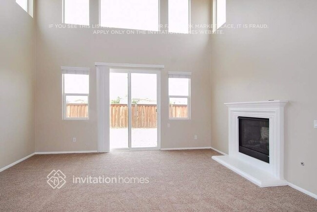 Photo - 2263 Finch Cir