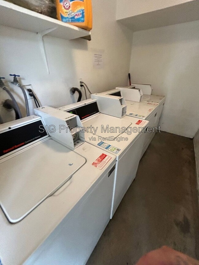 Photo - 6930 Fulton Ave Unit 9