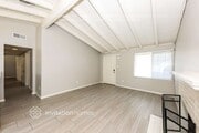 Photo - 226 S Louise Pl