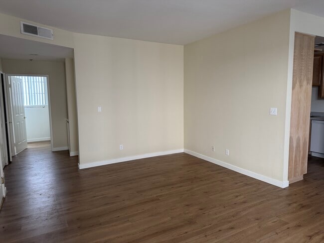 Photo - Kester Village