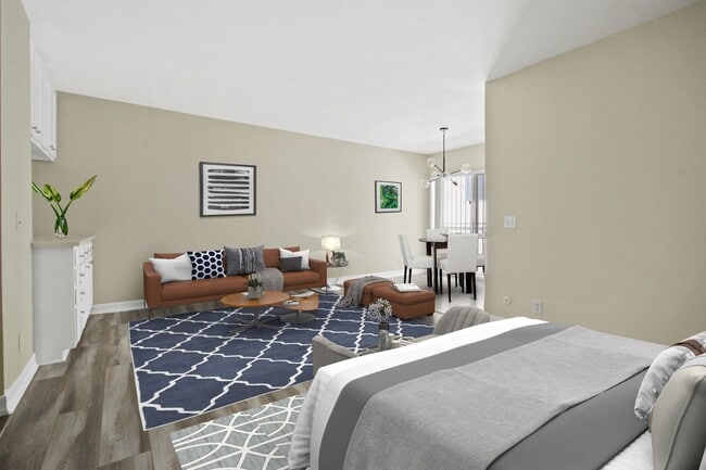 Photo - 115 Doheny Apartments