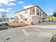 Photo - 1325 W Grand Ave