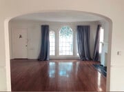 Photo - 1076 S Redondo Blvd House