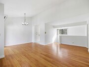 Photo - 10512 Sunland Blvd