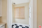 Photo - 6179 N Figueroa St