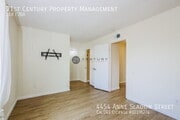 Photo - 4454 Anne Sladon St