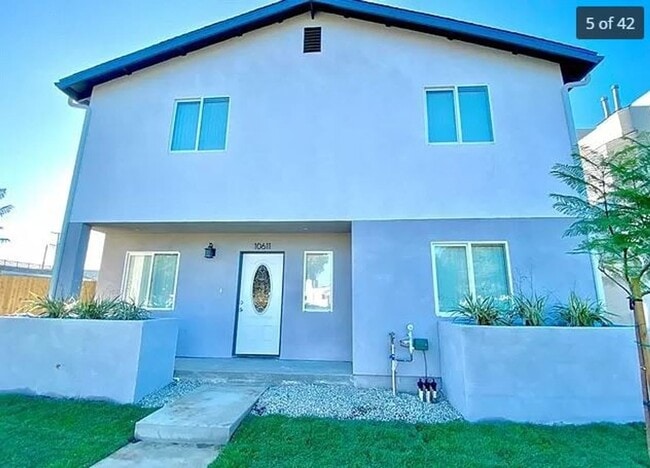 Photo - BROADWAY (10611) Unit BROADWAY (10611)